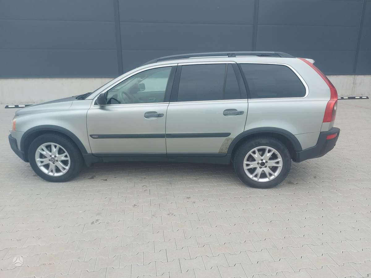 Volvo XC90 2004 — photo 5