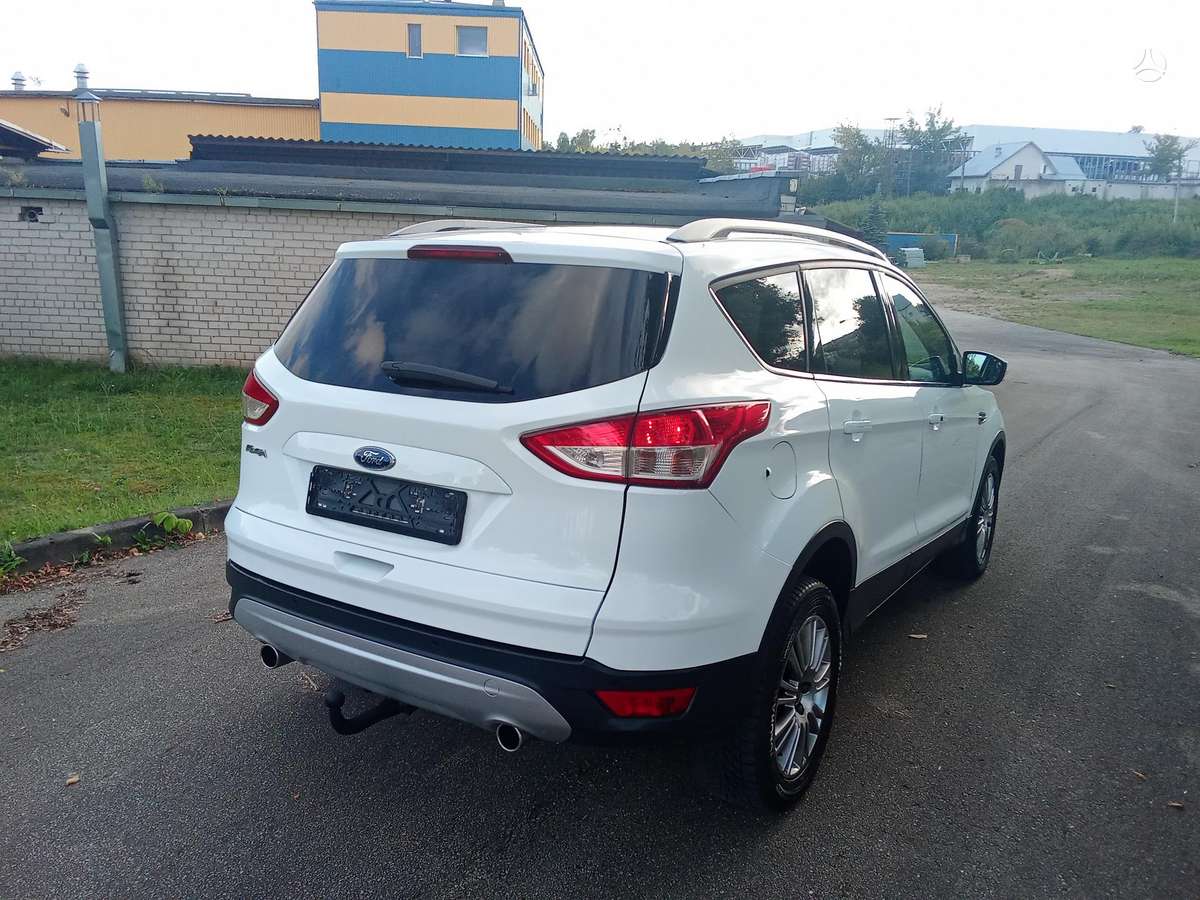 Ford Kuga 2013 — фото 11