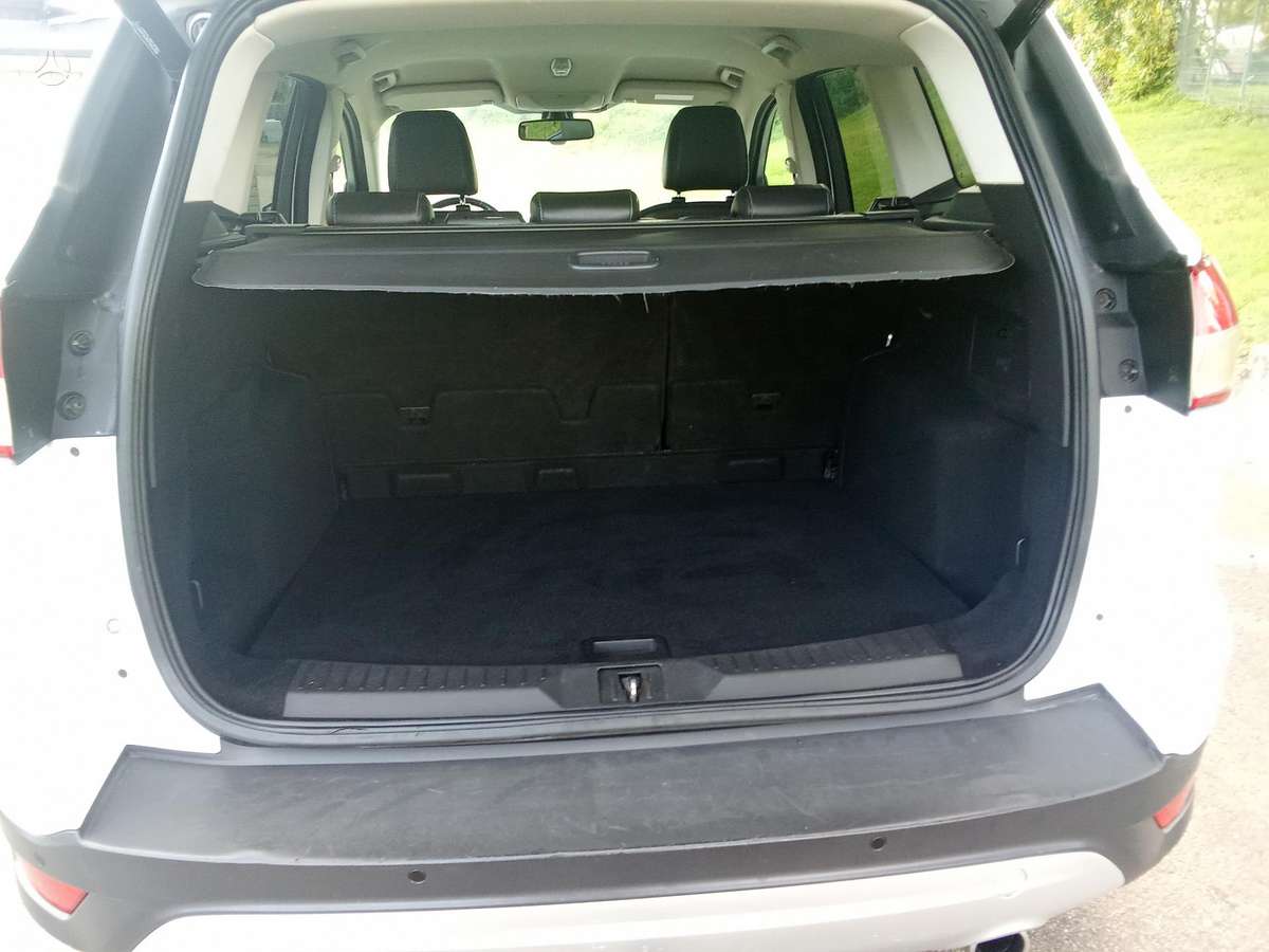 Ford Kuga 2013 — фото 29