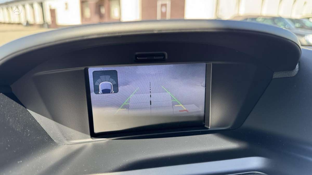 Ford Kuga 2014 — photo 23