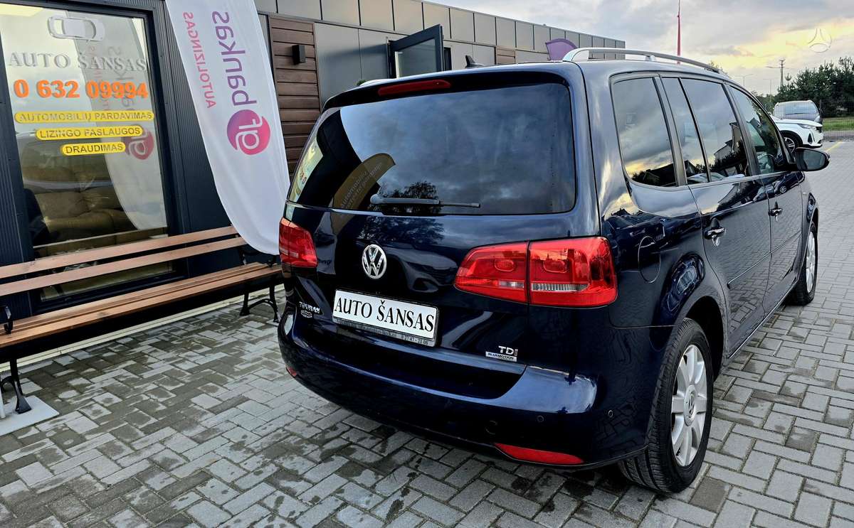 Volkswagen Touran 2014 — фото 12