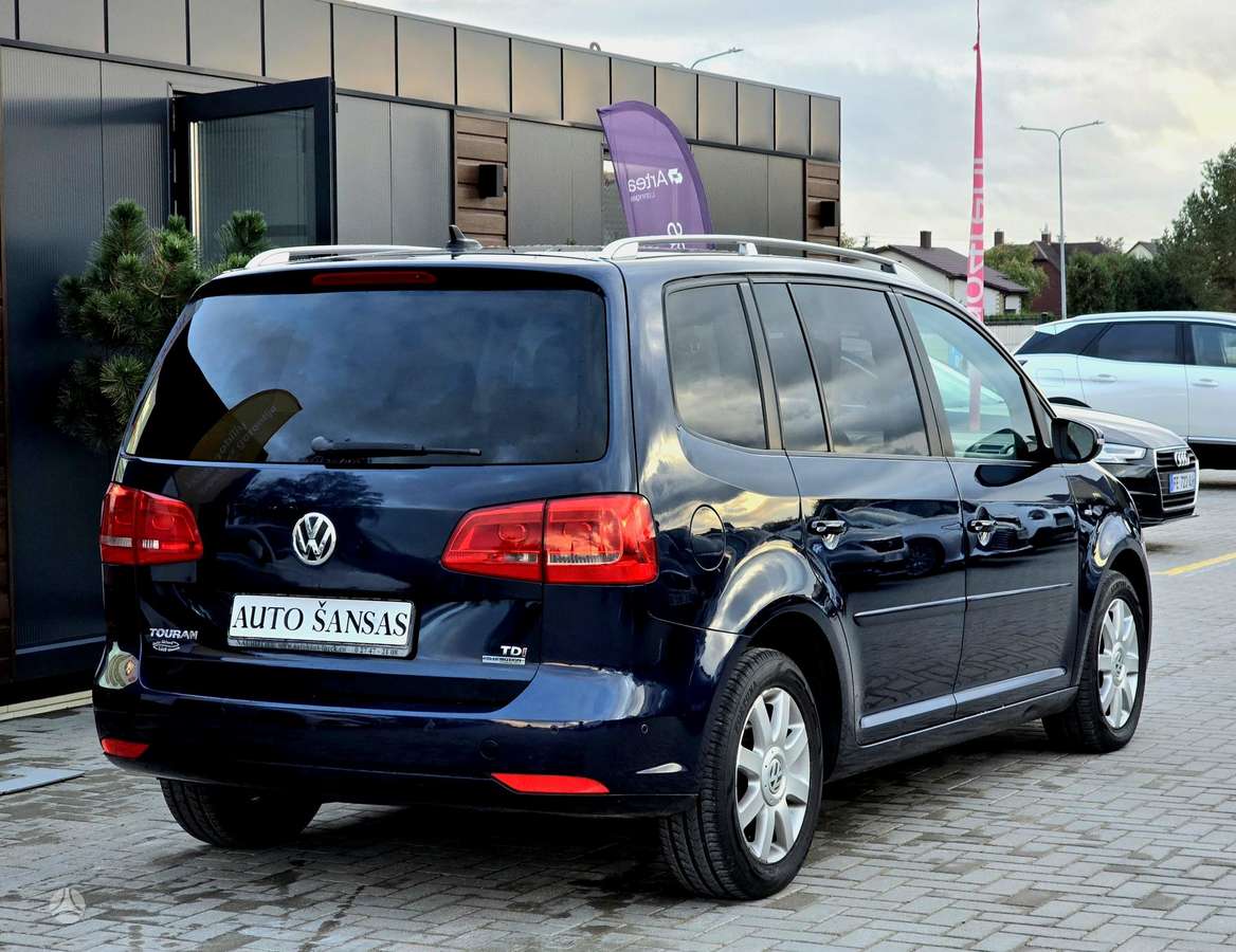 Volkswagen Touran 2014 — фото 8