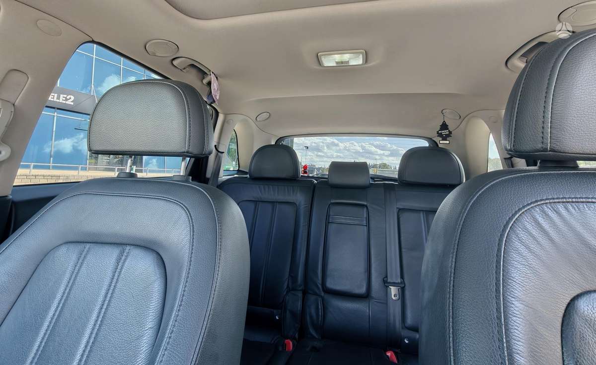 Opel Antara 2009 — photo 16