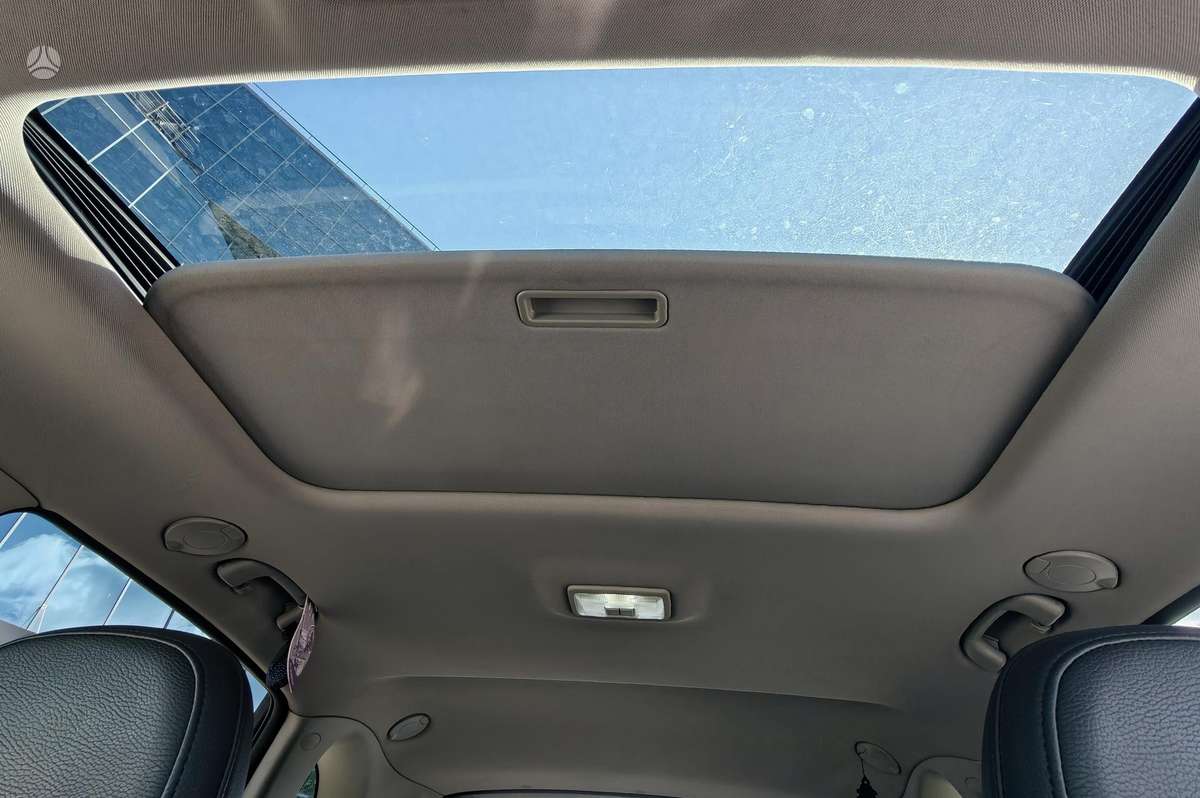Opel Antara 2009 — photo 17