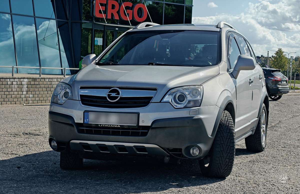 Opel Antara 2009 — interior