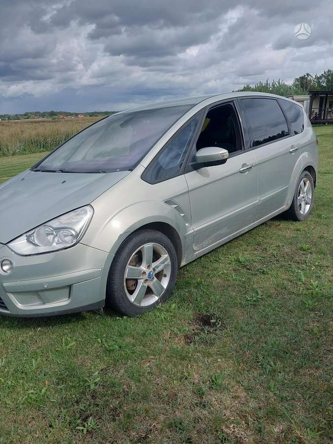 Ford C-MAX 2008 — photo 8