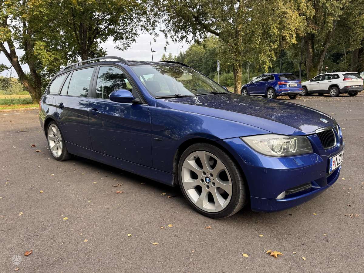 BMW 320 2008 — двигун 1995 cm³, 177 HP (130kW)
