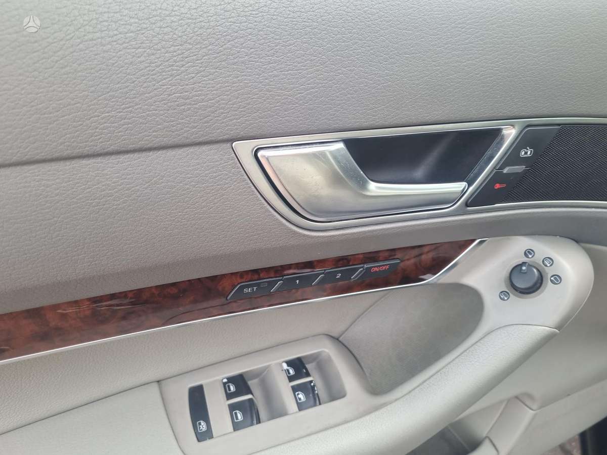 Audi A6 2005 — photo 14