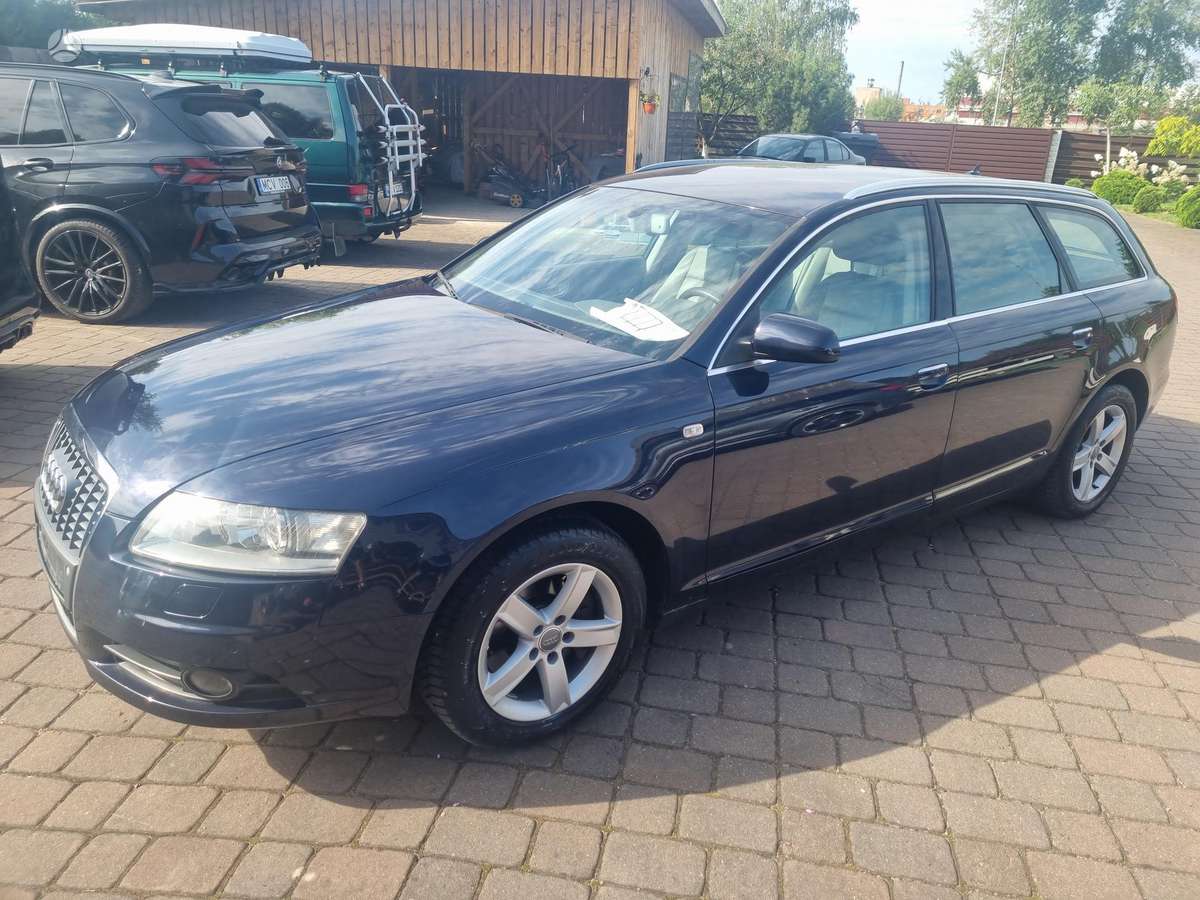 Audi A6 2005 — rear view