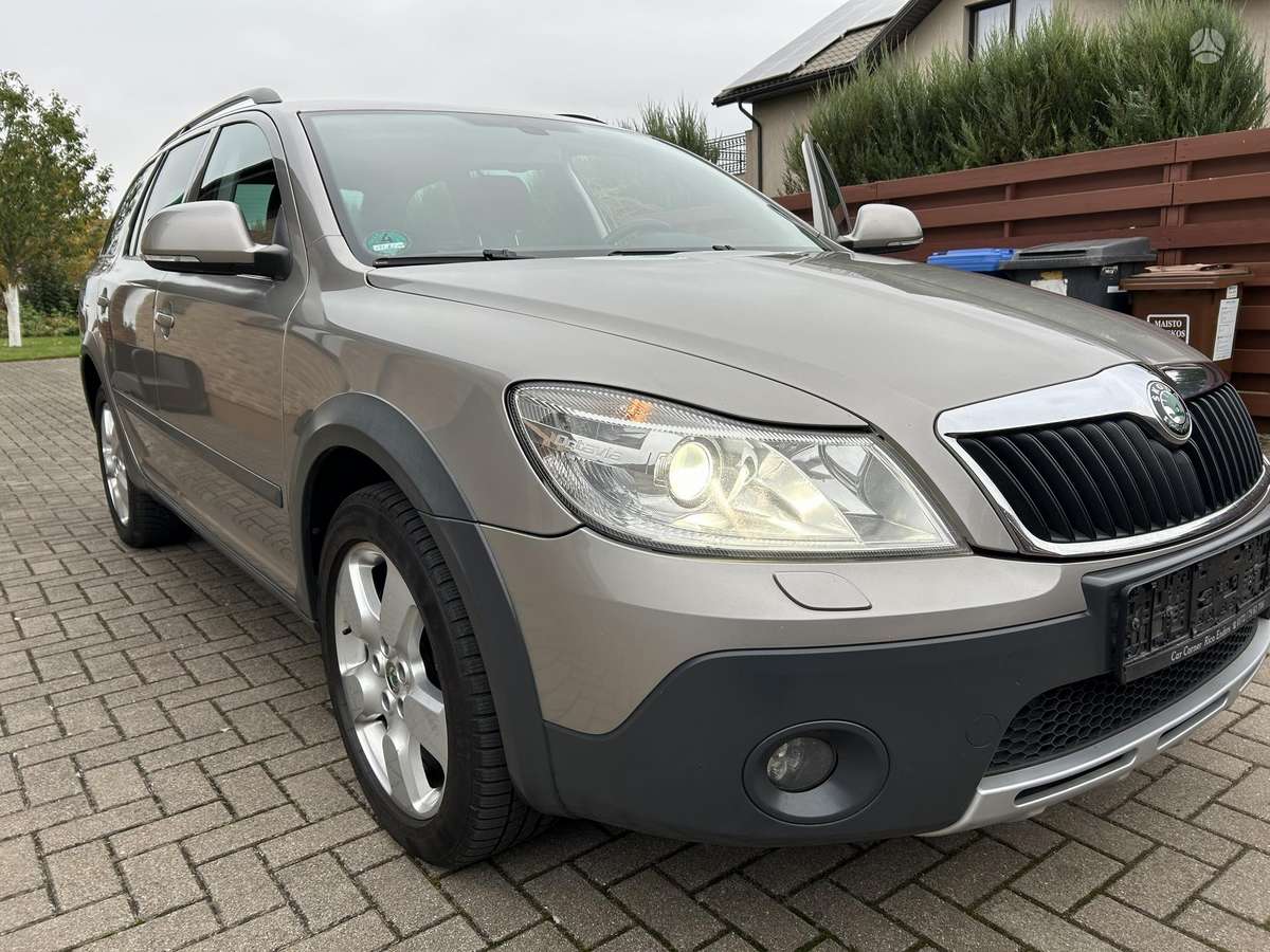 Skoda Octavia 2011 — photo 23