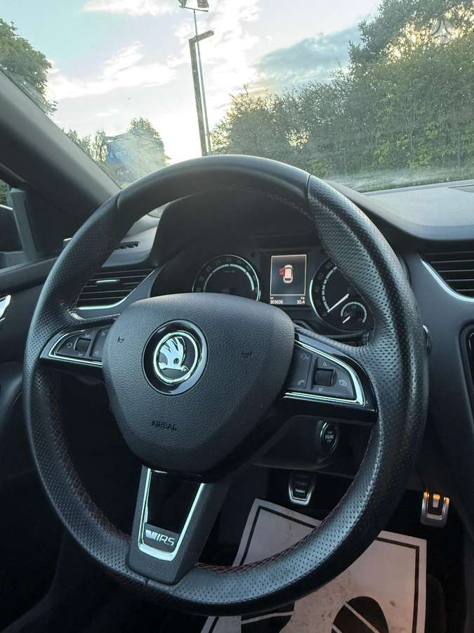 Skoda Octavia 2014 — фото 30