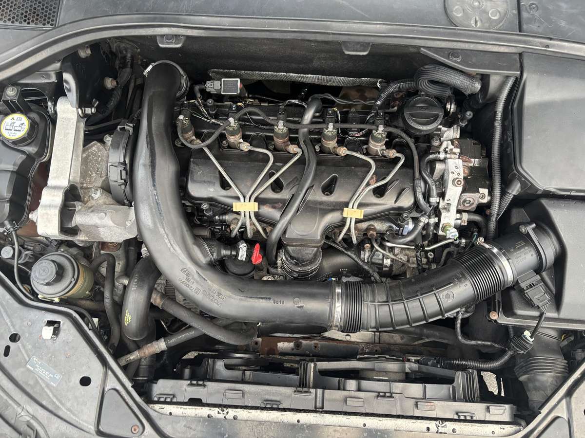Volvo V70 2008 — photo 11