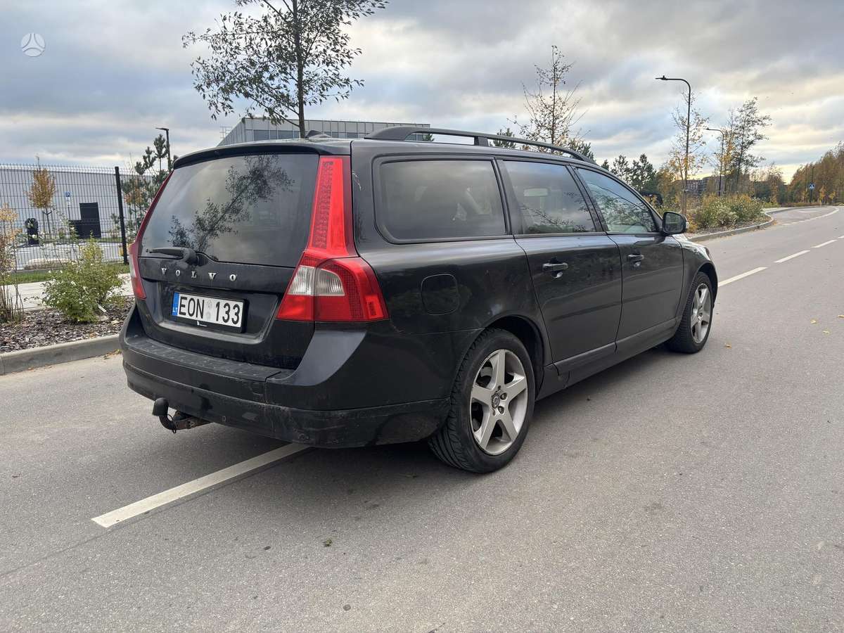 Volvo V70 2008 — photo 6