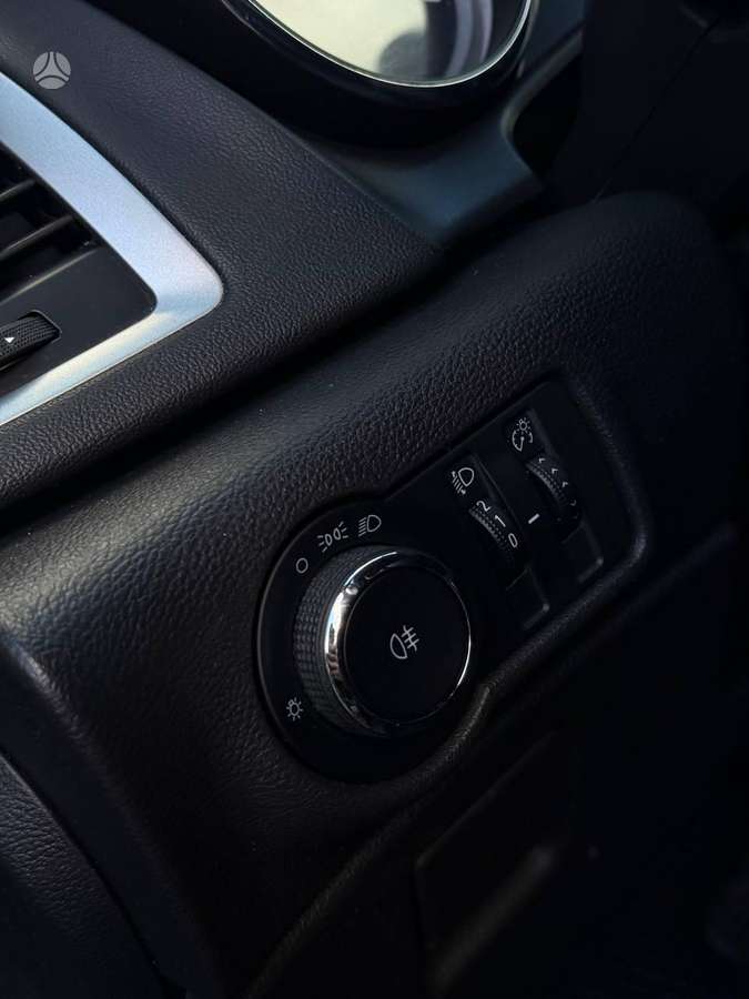 Opel Astra 2013 — photo 22