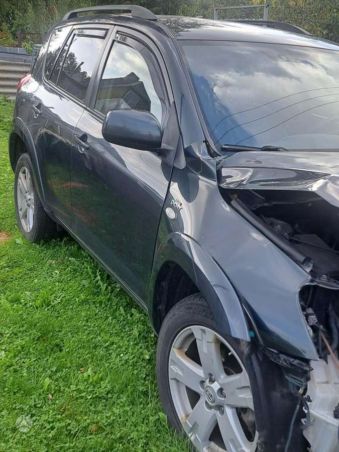 Toyota RAV4 2006 — photo 6