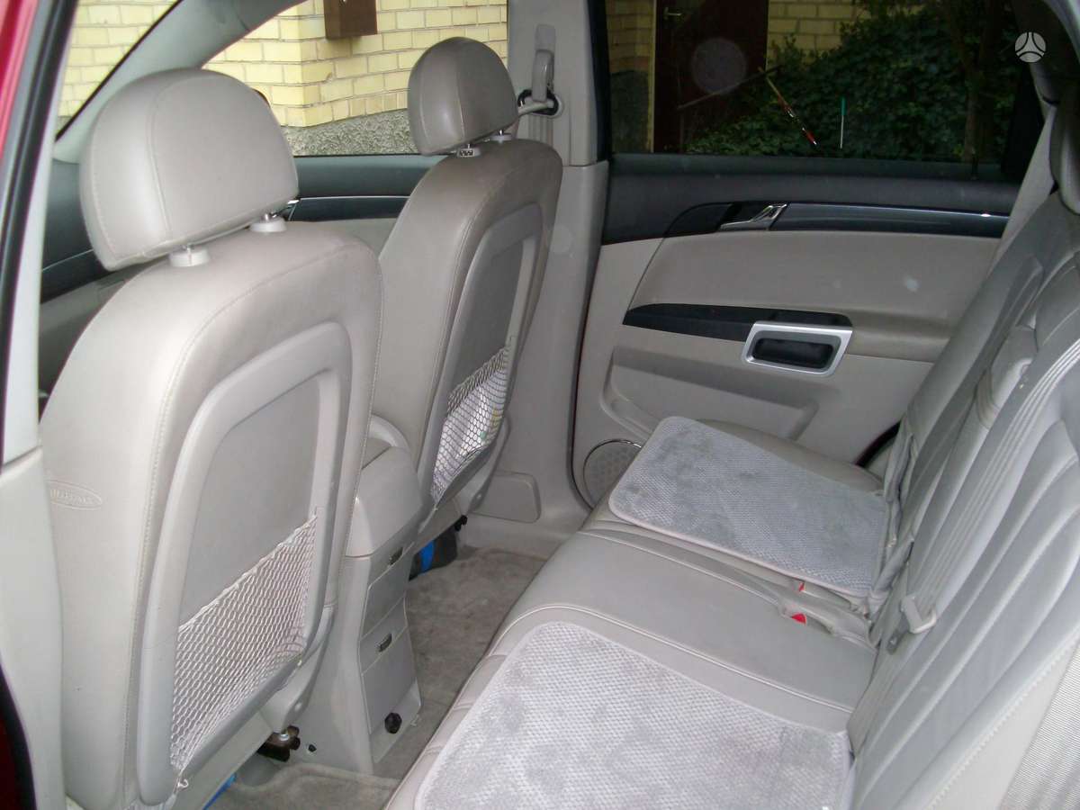 Opel Antara 2012 — photo 9