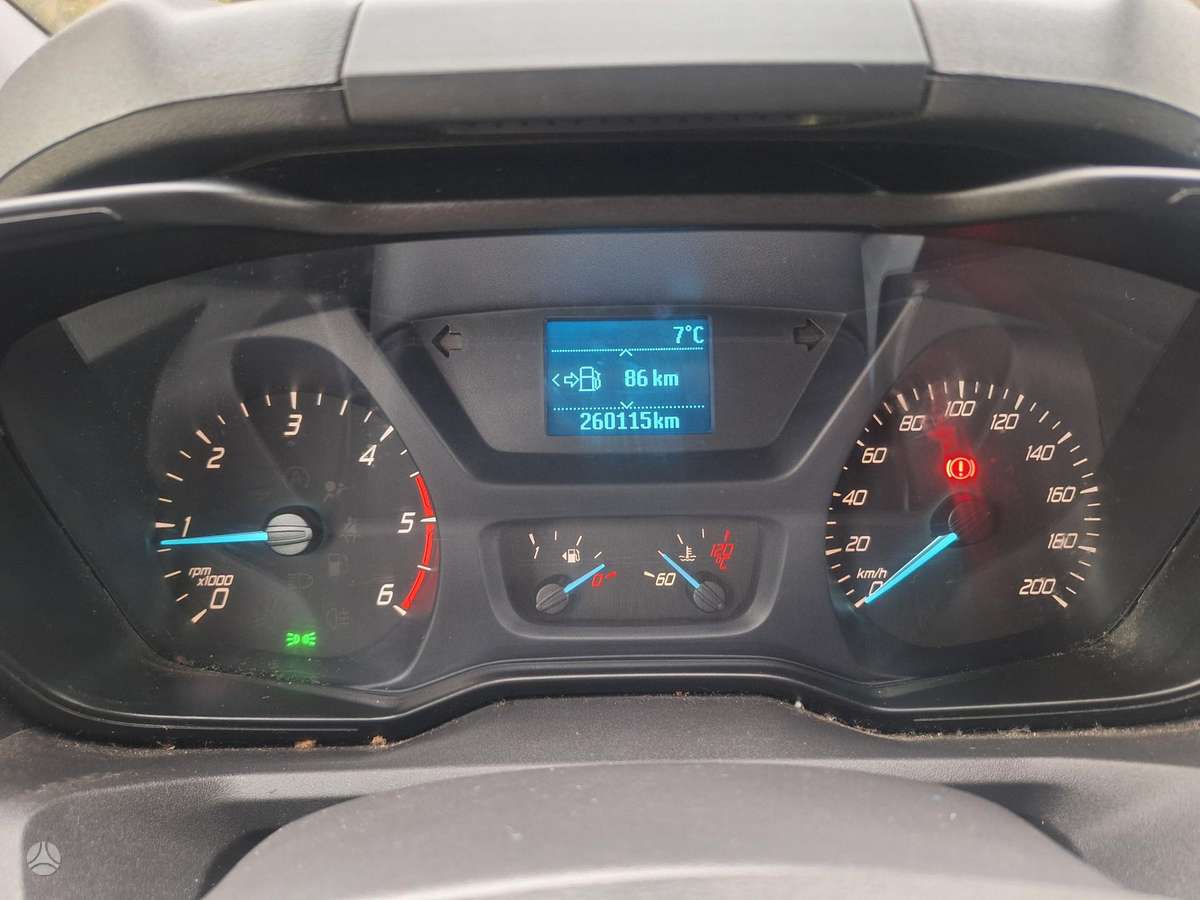 Ford Transit 2015 — photo 10