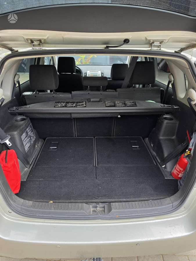 Toyota Corolla 2008 — photo 5