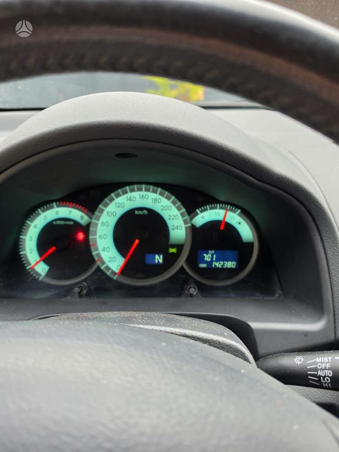 Toyota Corolla 2008 — photo 9