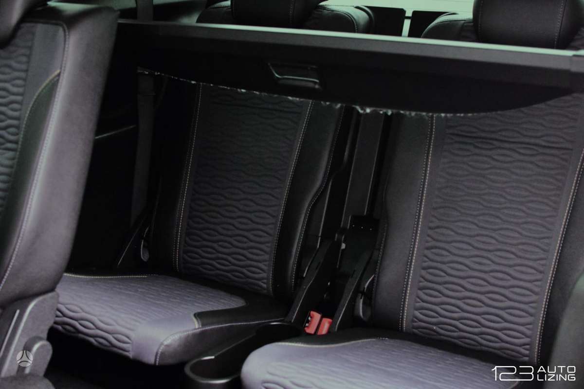 Opel Zafira 2012 — photo 15