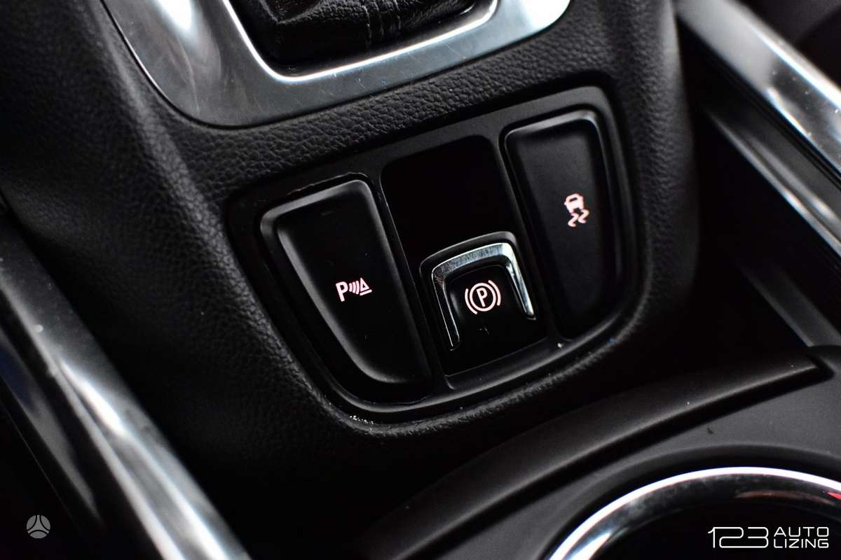Opel Zafira 2012 — photo 17