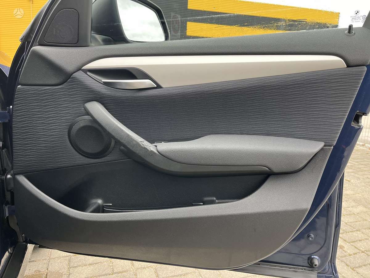 BMW X1 2013 — photo 15