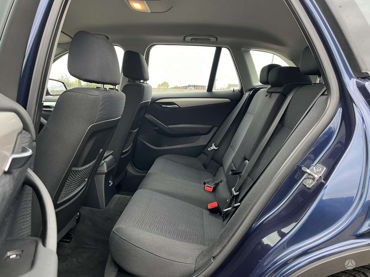 BMW X1 2013 — photo 18