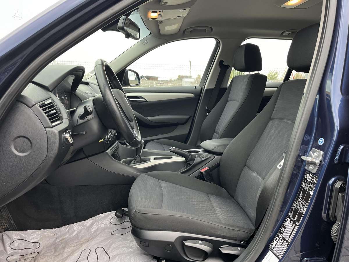 BMW X1 2013 — photo 22