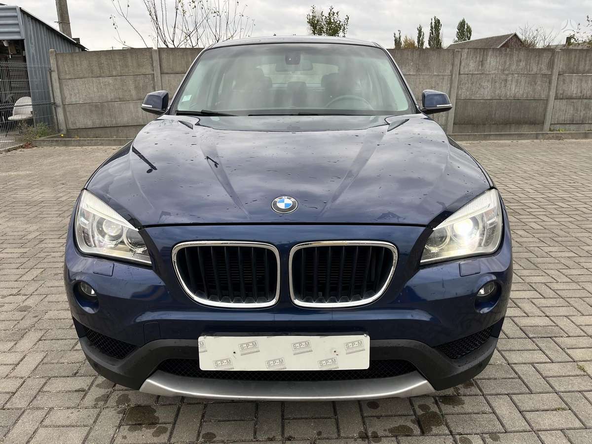 BMW X1 2013 — photo 8