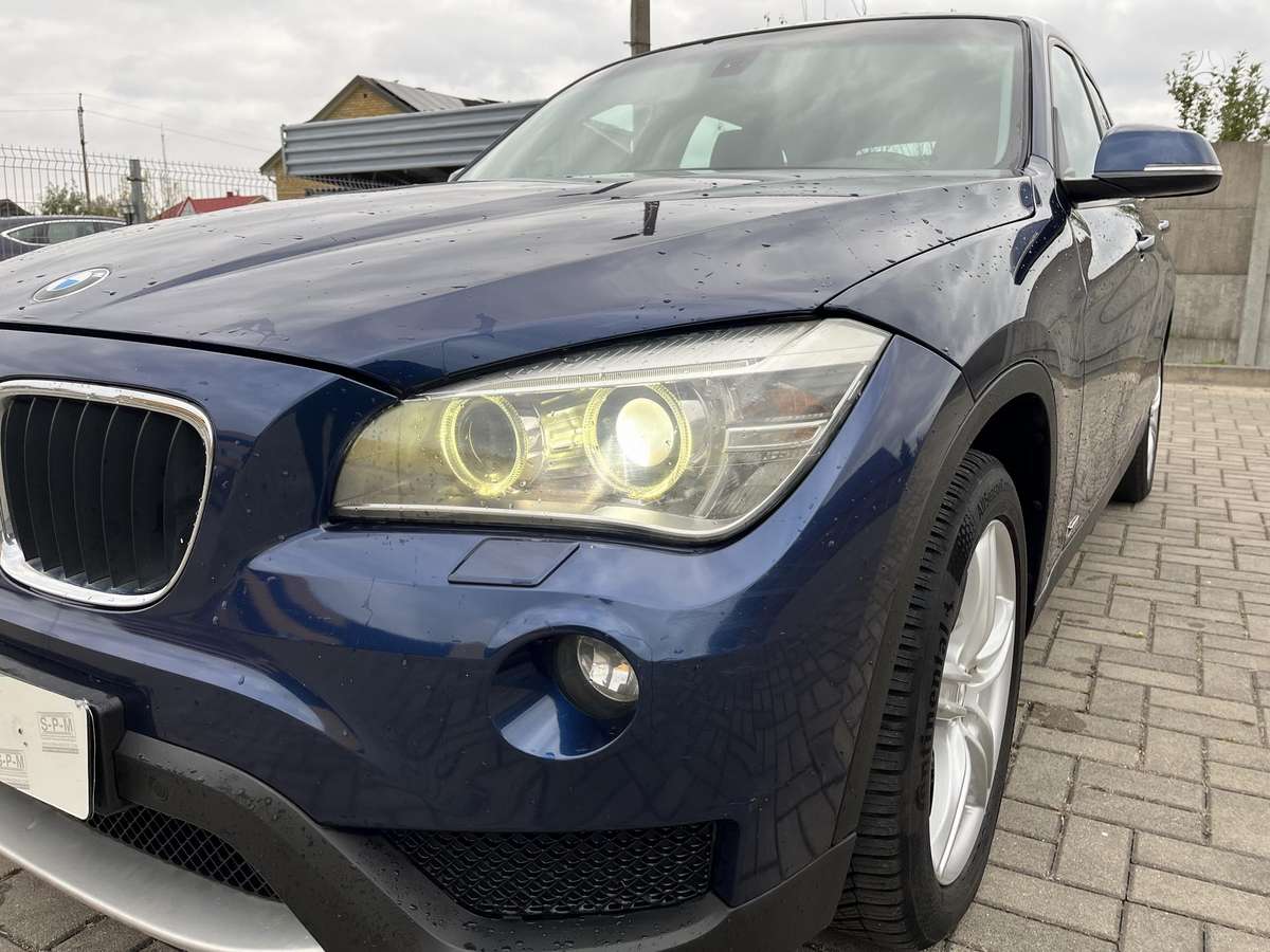 BMW X1 2013 — photo 9