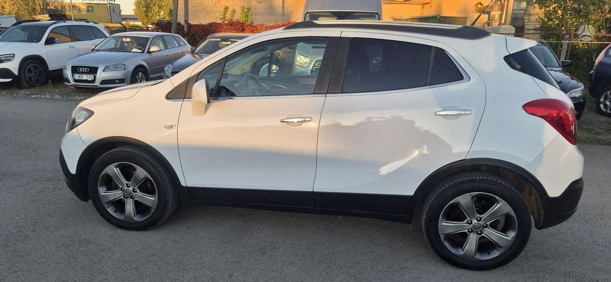 Opel Mokka 2014 — photo 12