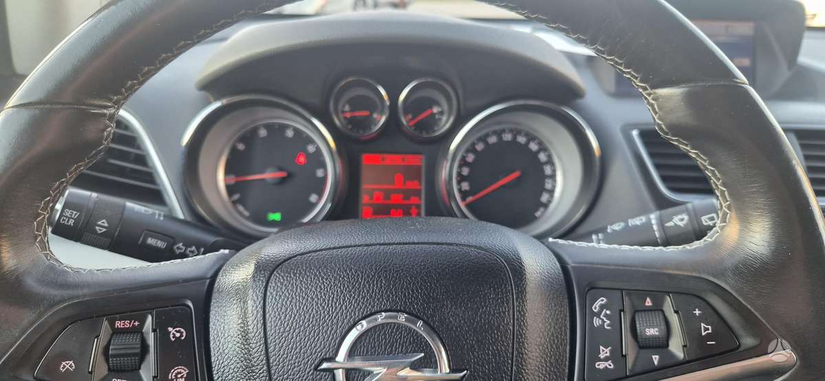 Opel Mokka 2014 — photo 24