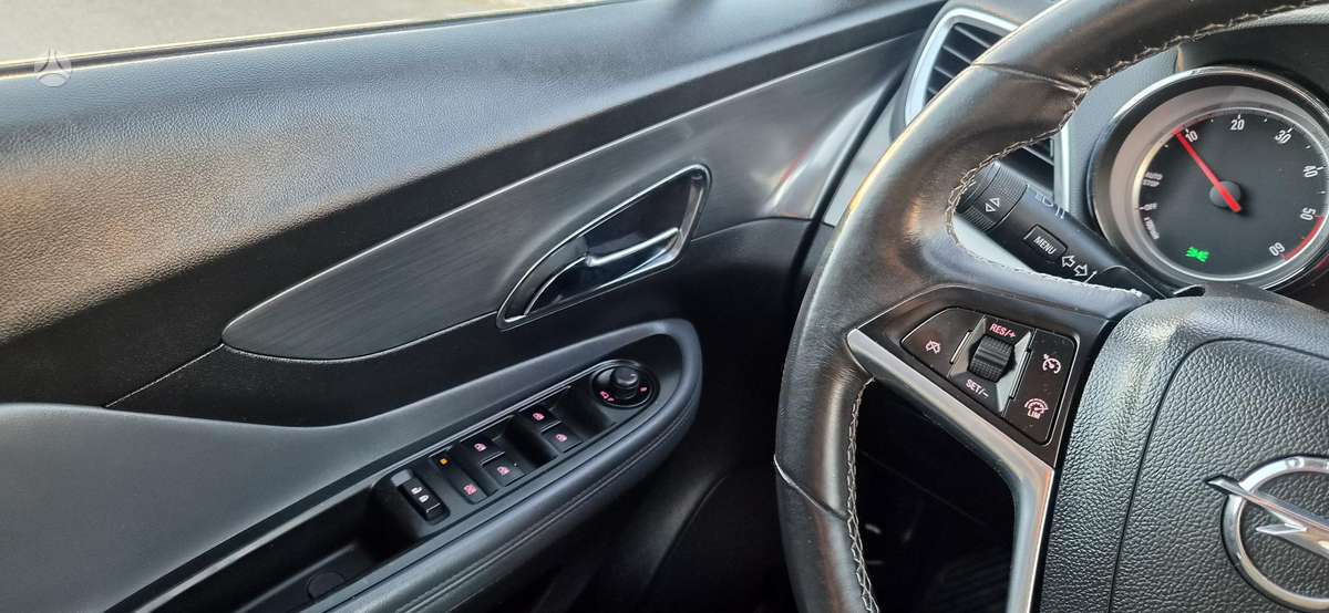 Opel Mokka 2014 — photo 27