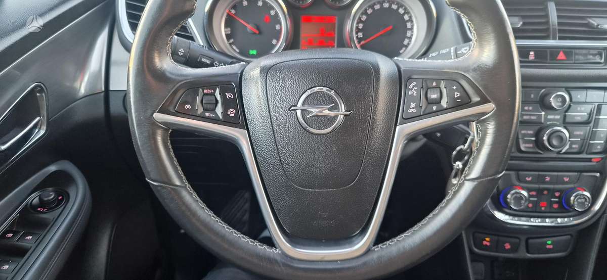 Opel Mokka 2014 — photo 28
