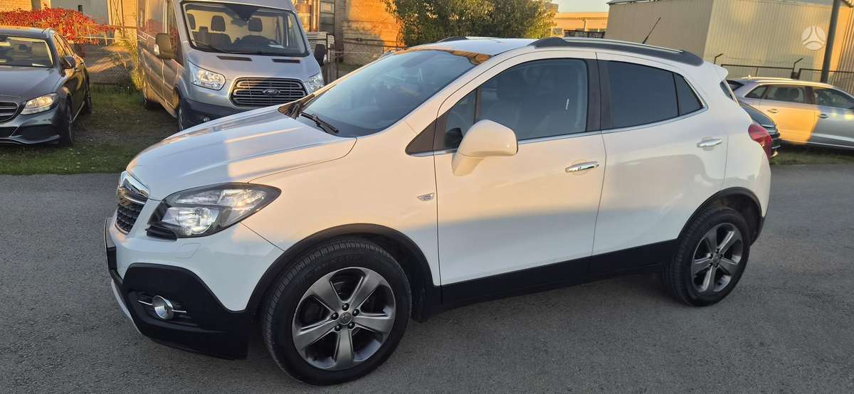 Opel Mokka 2014 — interior
