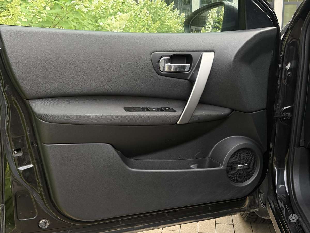Nissan Qashqai 2012 — photo 8