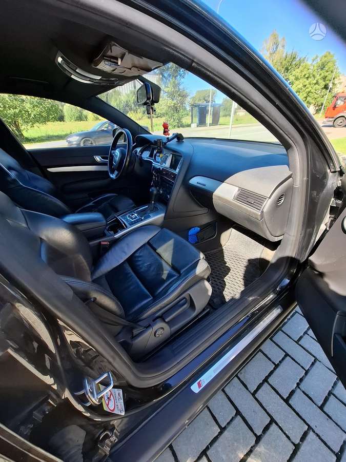 Audi A6 2008 — interior