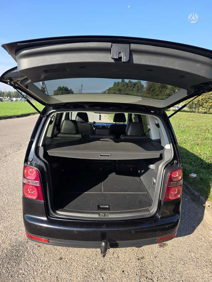 Volkswagen Touran 2007 — photo 10