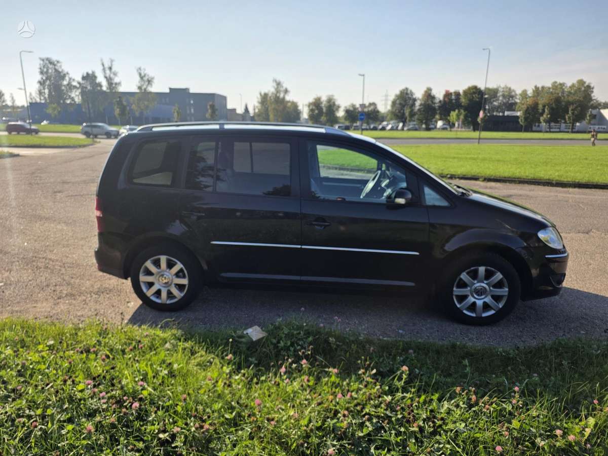 Volkswagen Touran 2007 — photo 7