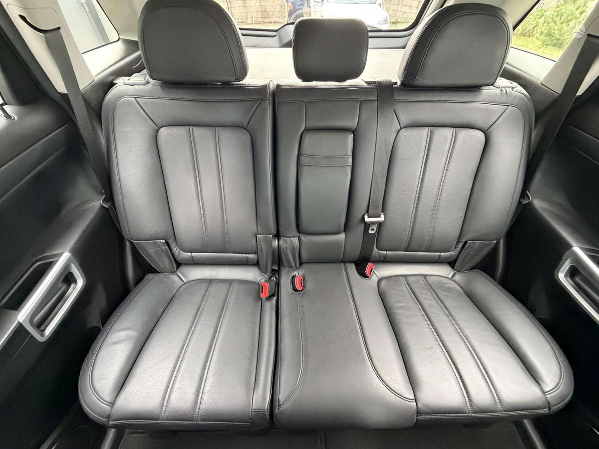 Opel Antara 2011 — photo 18