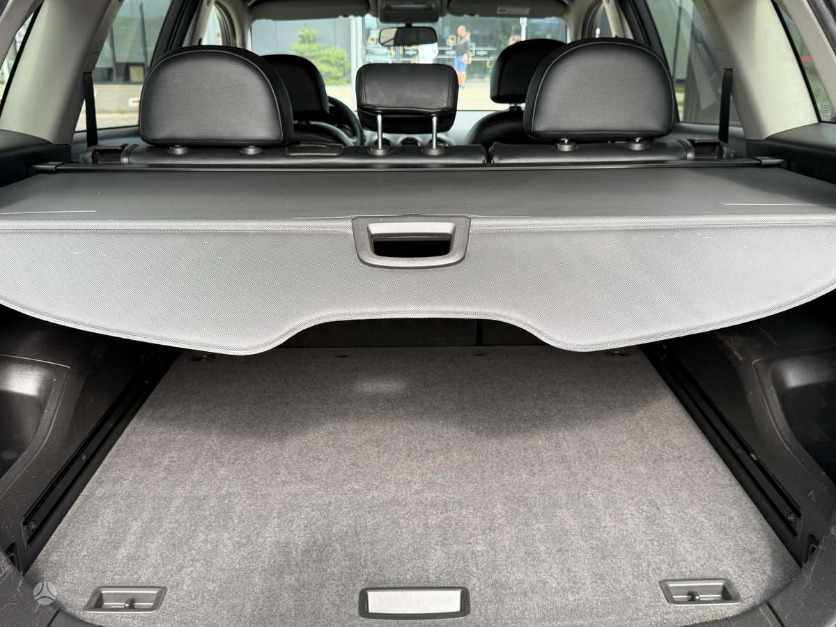 Opel Antara 2011 — photo 25