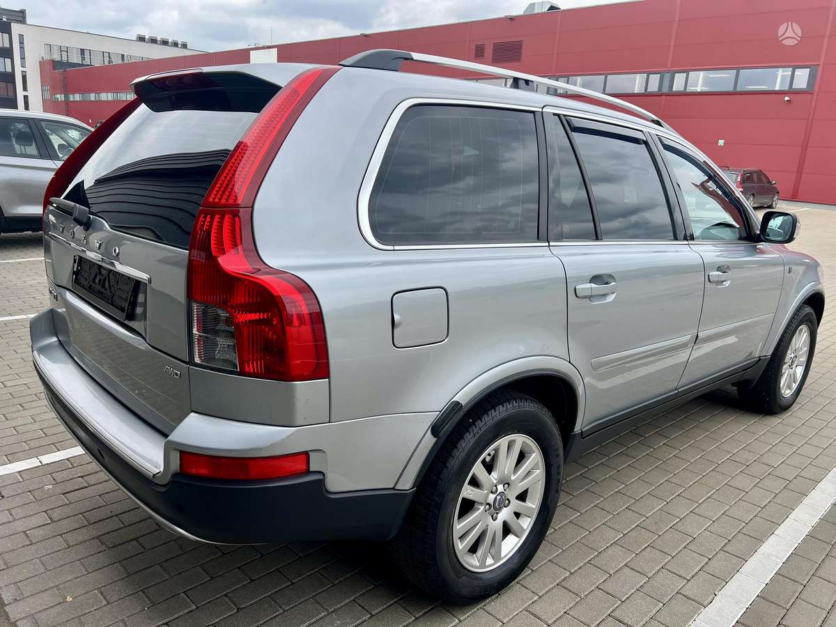Volvo XC90 2009 — photo 12