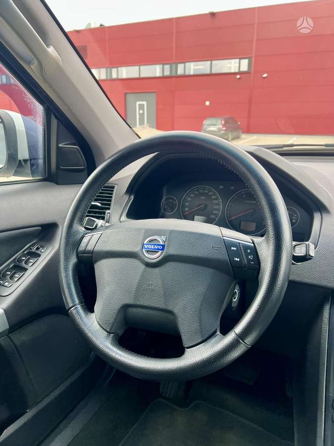 Volvo XC90 2009 — photo 15