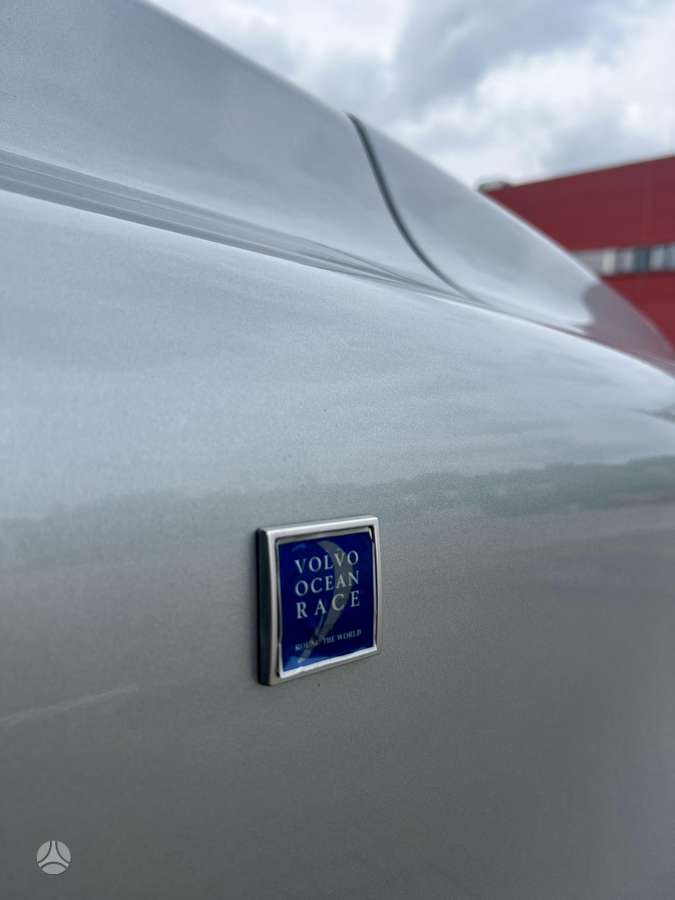 Volvo XC90 2009 — photo 32