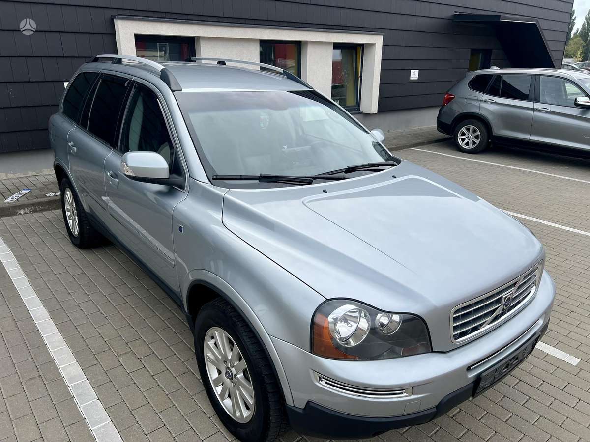 Volvo XC90 2009 — engine 2400 cm³, 185 HP (136kW)