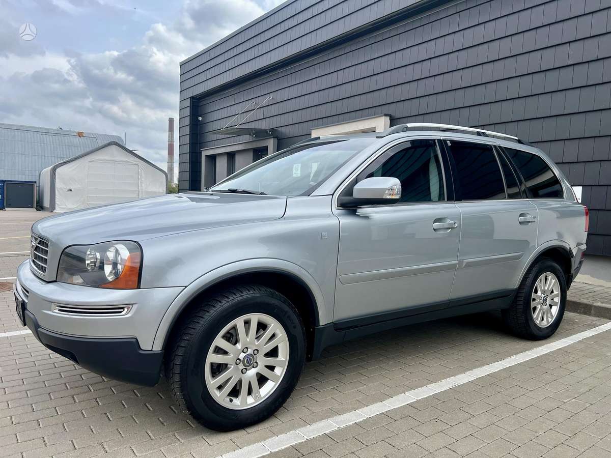 Volvo XC90 2009 — photo 8