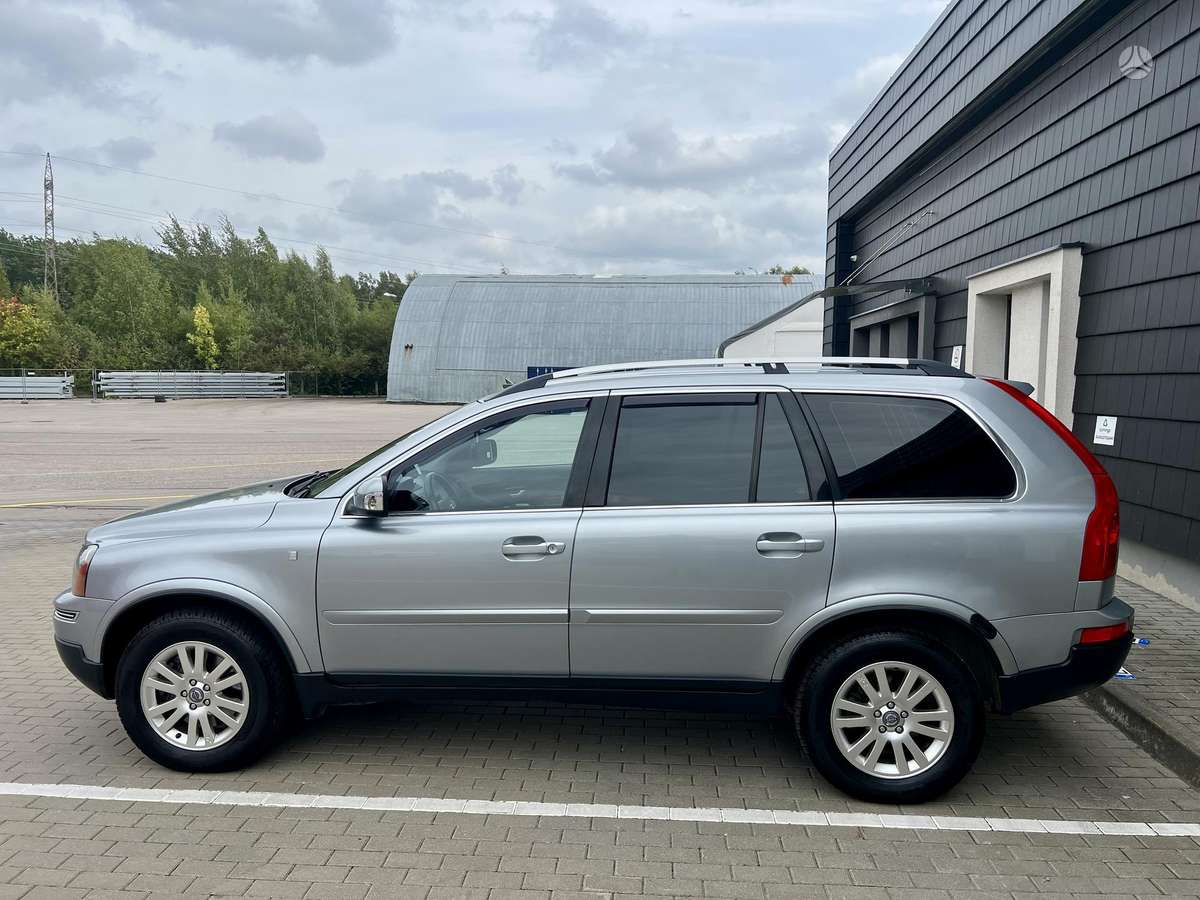 Volvo XC90 2009 — photo 9