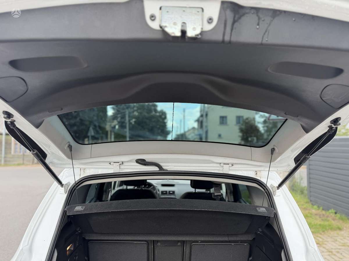Opel Meriva 2012 — photo 10