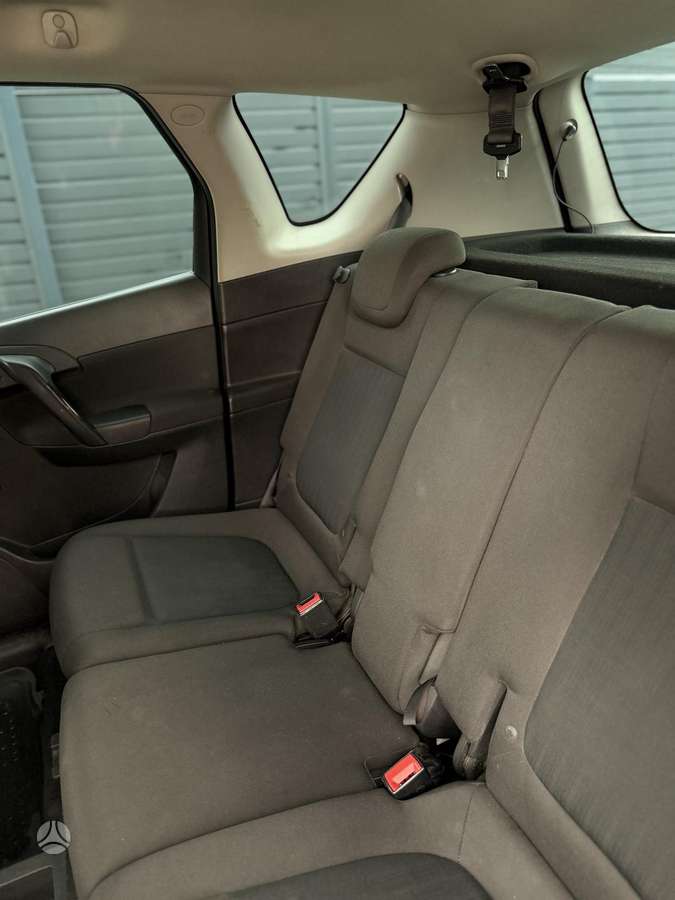 Opel Meriva 2012 — photo 16