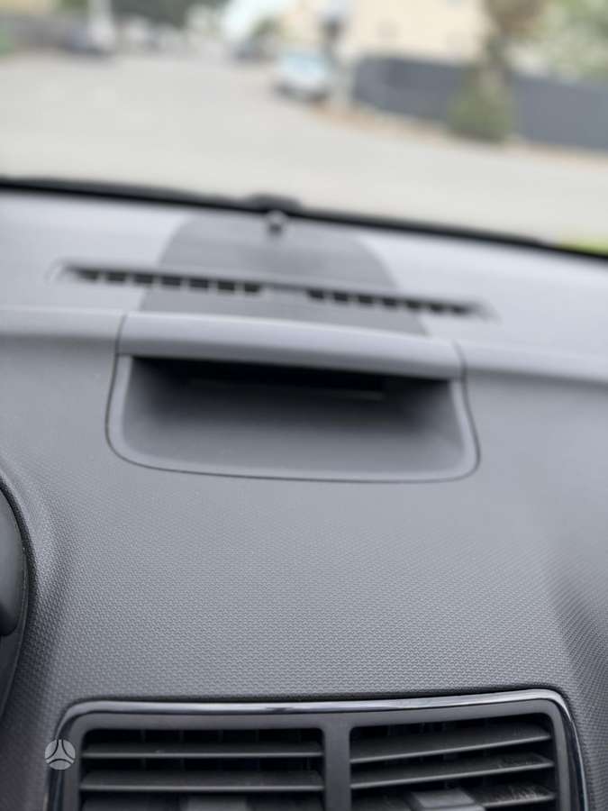 Opel Meriva 2012 — photo 27